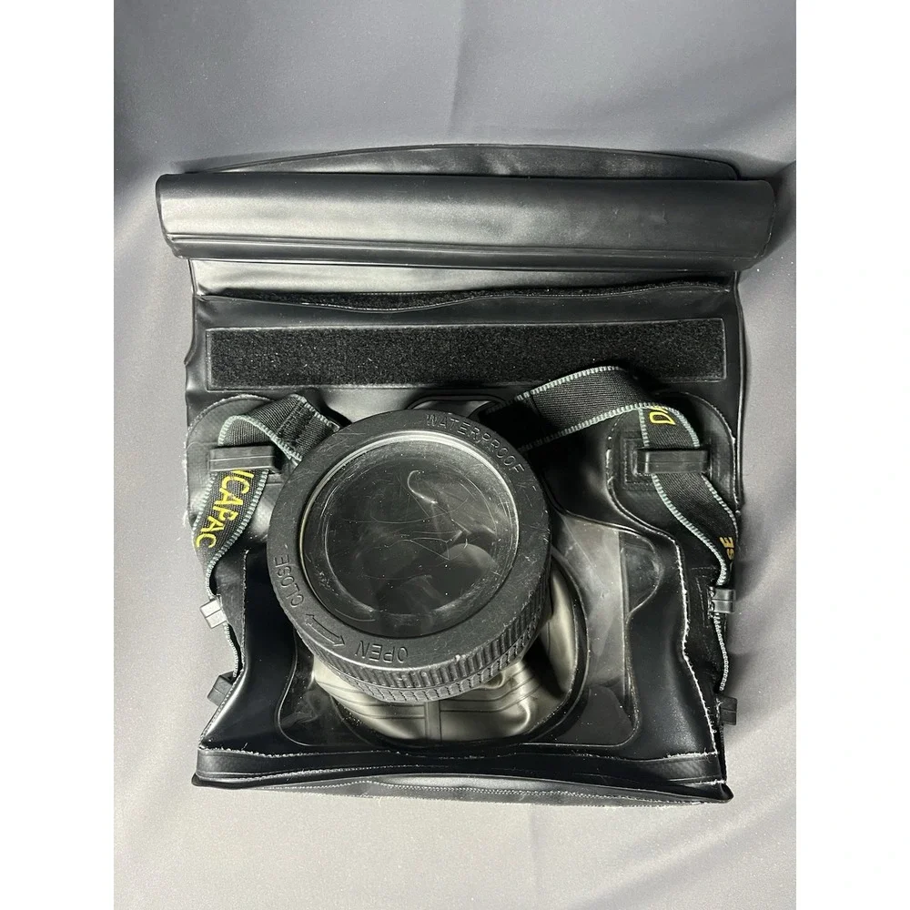 DICAPAC WP-S10 Floating Waterproof DSLR Camera Case Underwater